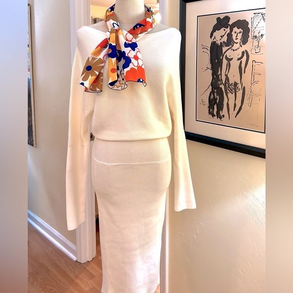 BANANA REPUBLIC, COLLETA, Off-Shoulder Cream Sweater Dress,Sophisticated, Size S - Picture 9 of 15